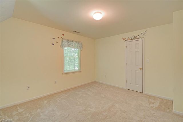 4005 Glenn Landing Drive, Winston-salem, NC 27107