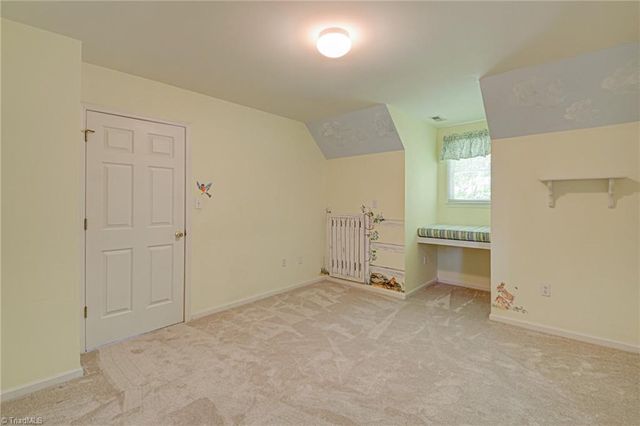4005 Glenn Landing Drive, Winston-salem, NC 27107