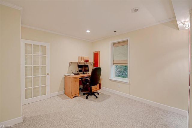 4005 Glenn Landing Drive, Winston-salem, NC 27107