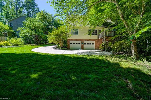 4005 Glenn Landing Drive, Winston-salem, NC 27107
