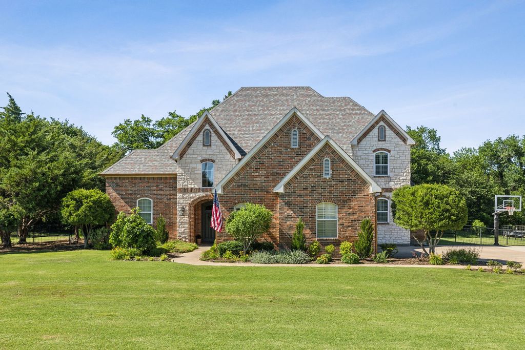 9111 Saddle Horn Court, Celina, TX 75078