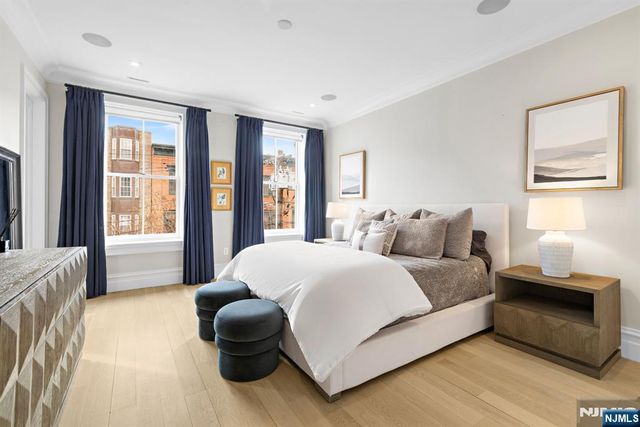 110 Park Avenue 1, Hoboken, NJ 07030