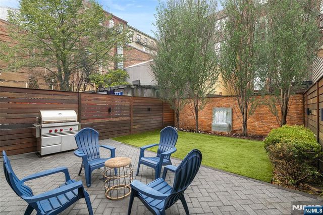 110 Park Avenue 1, Hoboken, NJ 07030