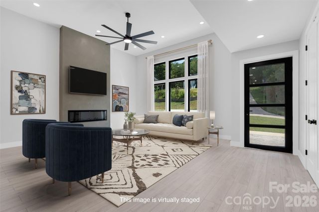 4 Tremorra Trail, Leicester, NC 28748