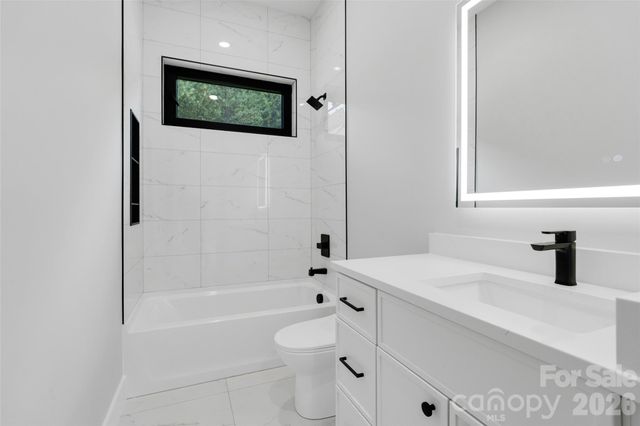 4 Tremorra Trail, Leicester, NC 28748