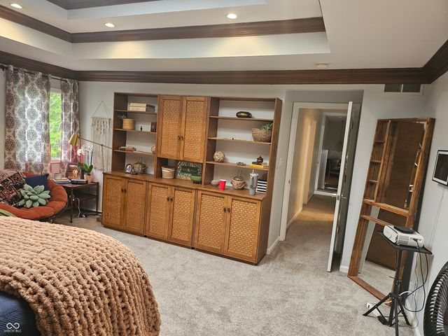 8423 Mud Creek Road, Indianapolis, IN 46256