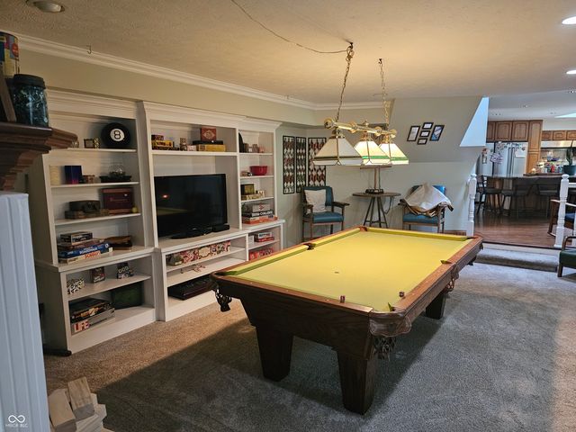 8423 Mud Creek Road, Indianapolis, IN 46256