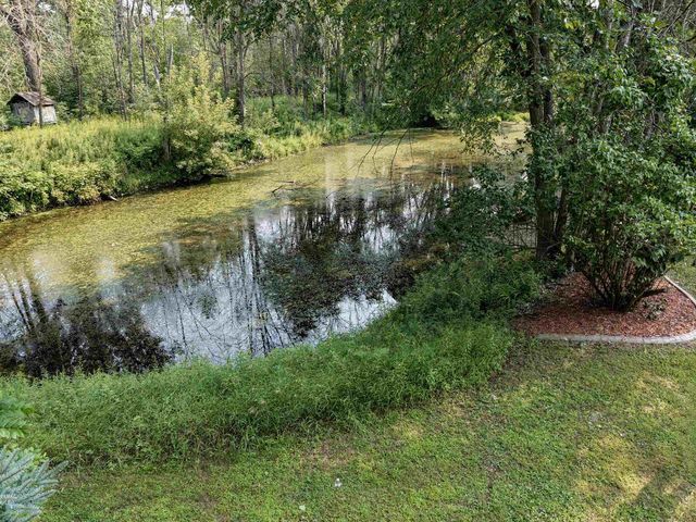 W8678 HILLVIEW ROAD, Hortonville, WI 54944