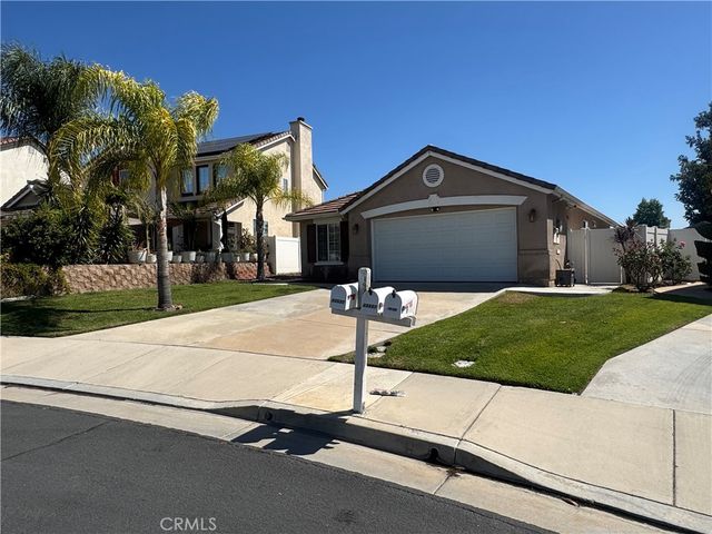 33531 Maplewood Court, Temecula, CA 92592