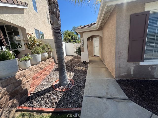 33531 Maplewood Court, Temecula, CA 92592