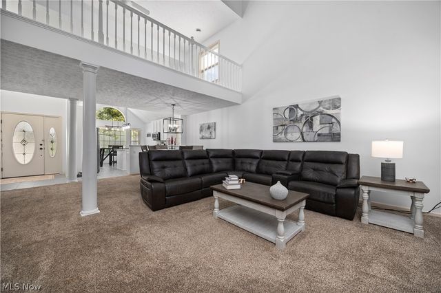 22669 Melissa Lane, Strongsville, OH 44149