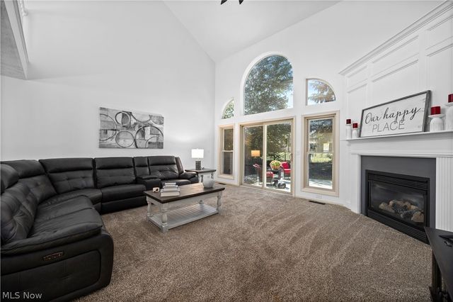 22669 Melissa Lane, Strongsville, OH 44149