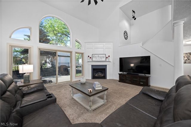22669 Melissa Lane, Strongsville, OH 44149