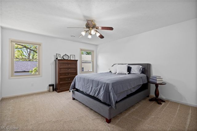 22669 Melissa Lane, Strongsville, OH 44149