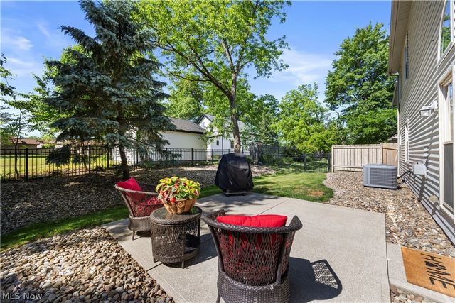 22669 Melissa Lane, Strongsville, OH 44149