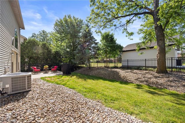 22669 Melissa Lane, Strongsville, OH 44149