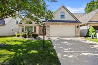 22669 Melissa Lane, Strongsville, OH 44149