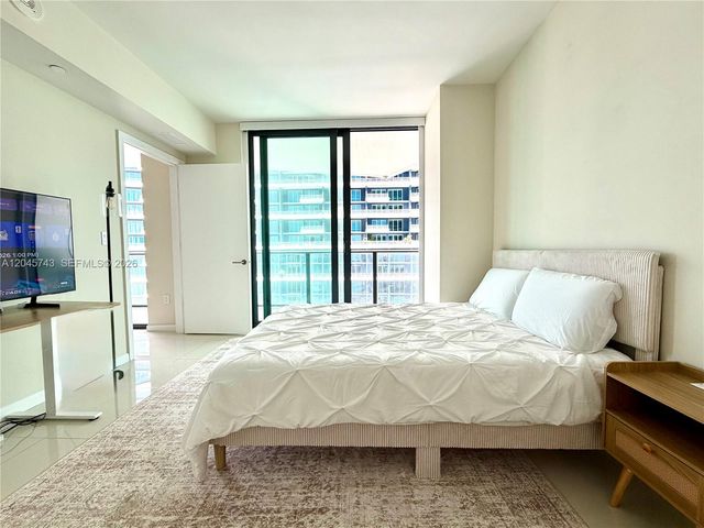 1300 S Miami Ave 4108, Miami, FL 33130