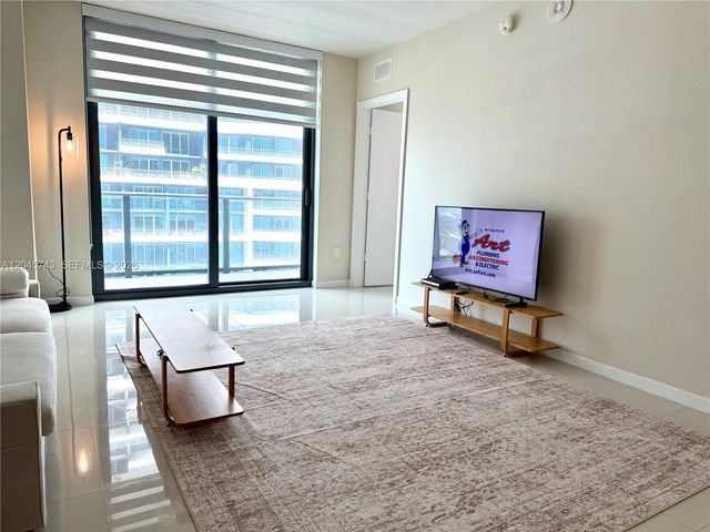 1300 S Miami Ave 4108, Miami, FL 33130