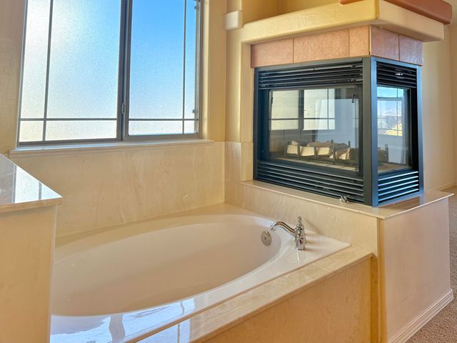 620 9th Street NE, Rio Rancho, NM 87124