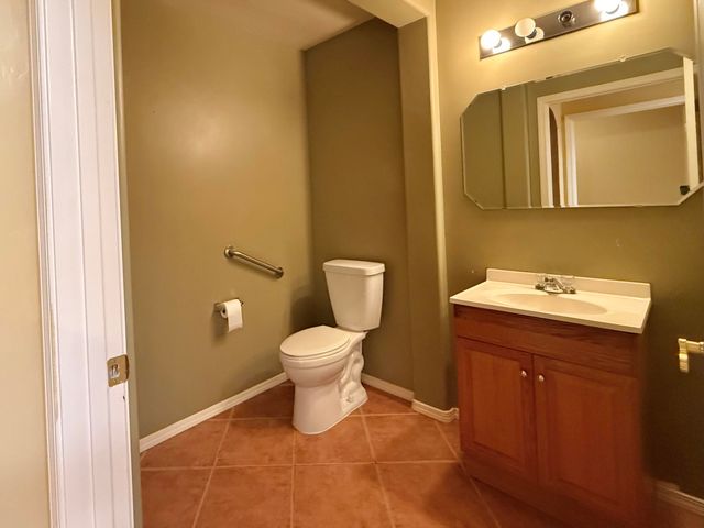 620 9th Street NE, Rio Rancho, NM 87124