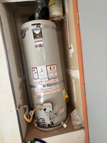 620 9th Street NE, Rio Rancho, NM 87124