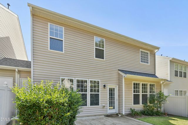 414 Hilltop View Street, Cary, NC 27513