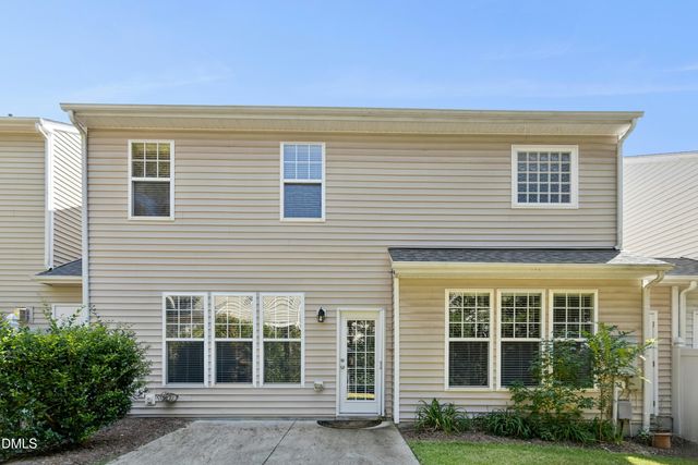 414 Hilltop View Street, Cary, NC 27513