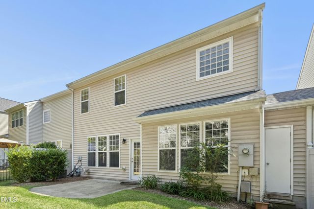 414 Hilltop View Street, Cary, NC 27513