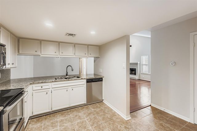 3315 W William Cannon DR A, Austin, TX 78745