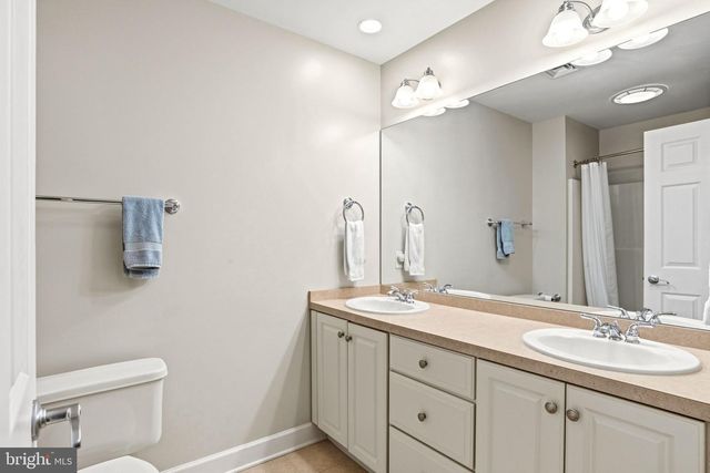 2517 RALEIGH RD, Hummelstown, PA 17036
