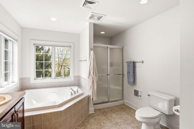 2517 RALEIGH RD, Hummelstown, PA 17036