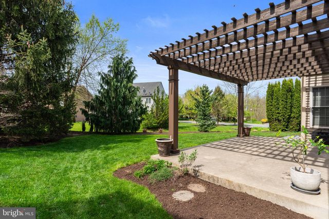 2517 RALEIGH RD, Hummelstown, PA 17036