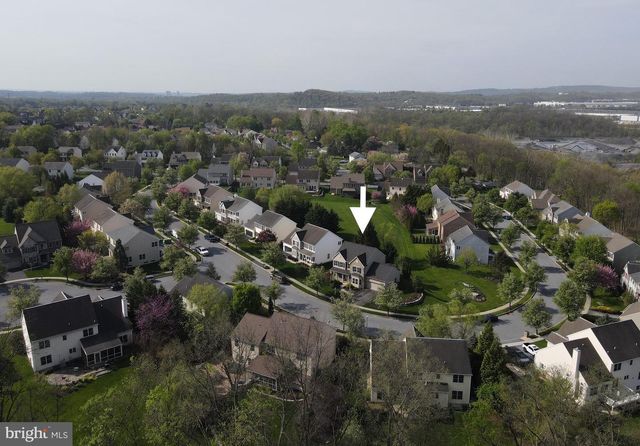 2517 RALEIGH RD, Hummelstown, PA 17036