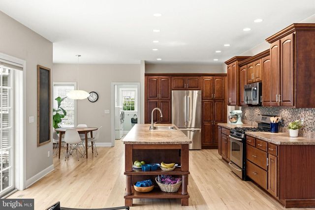 2517 RALEIGH RD, Hummelstown, PA 17036