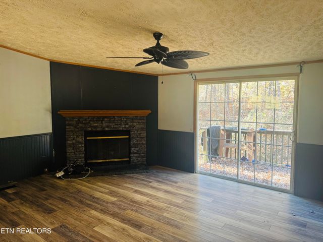 4215 Russell Drive, Kodak, TN 37764