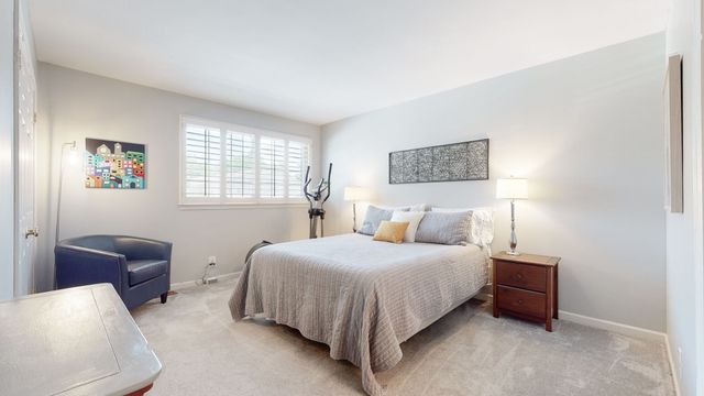 8207 Sawyer Brown Rd Apt J7, Nashville, TN 37221