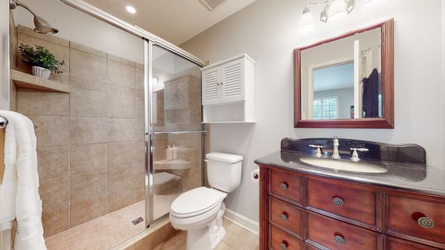 8207 Sawyer Brown Rd Apt J7, Nashville, TN 37221