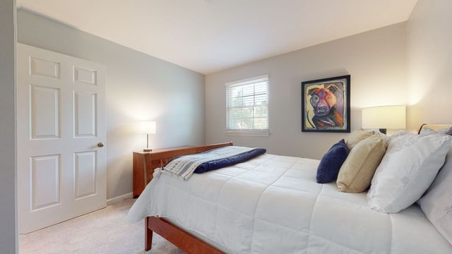 8207 Sawyer Brown Rd Apt J7, Nashville, TN 37221