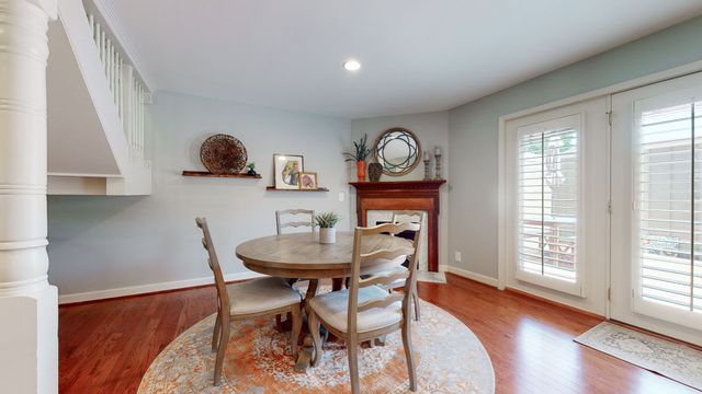 8207 Sawyer Brown Rd Apt J7, Nashville, TN 37221