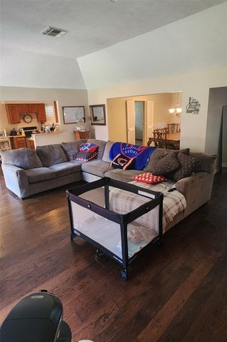 2014 Richmond Drive, Richmond, TX 77406