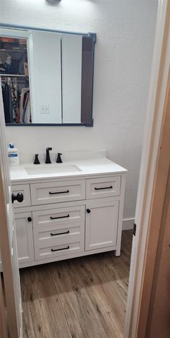 2014 Richmond Drive, Richmond, TX 77406