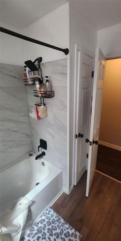 2014 Richmond Drive, Richmond, TX 77406