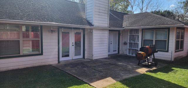 2014 Richmond Drive, Richmond, TX 77406