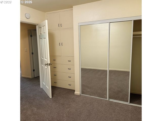 2046 W 14TH Pl, Eugene, OR 97402