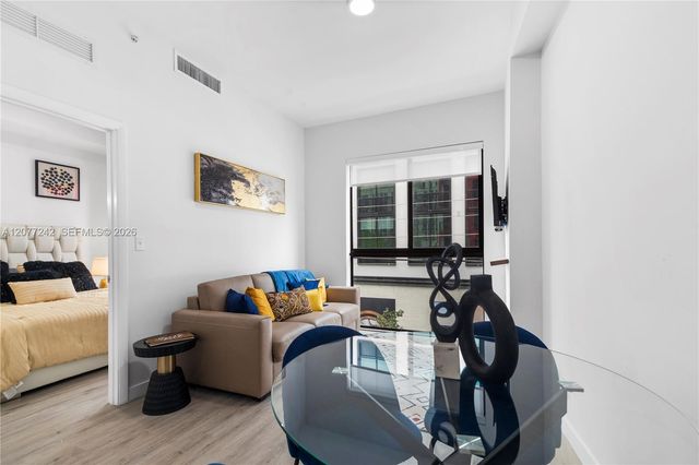 136 NW 26th Street 207, Miami, FL 33127