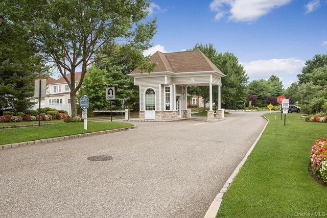 26 Woodstork Drive, Mount Sinai, NY 11766