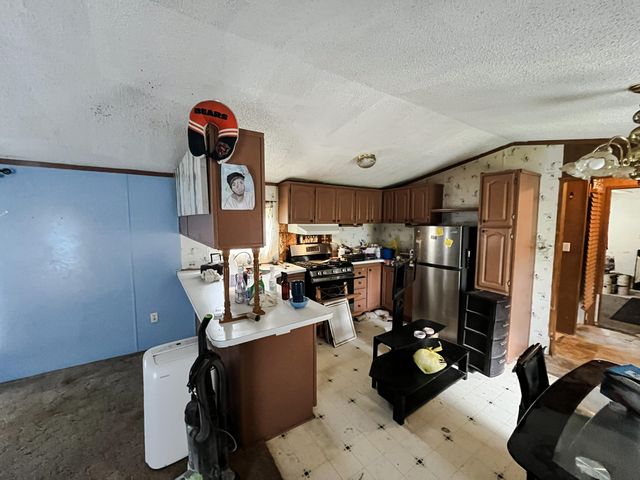 11640 Kirby Avenue, Winterfield Twp, MI 49665