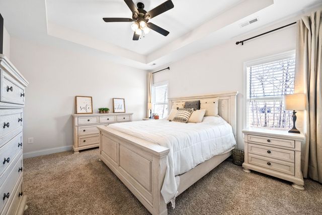 239 Donegal Dr, Clarksville, TN 37042