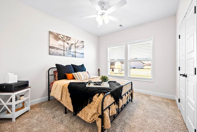 239 Donegal Dr, Clarksville, TN 37042